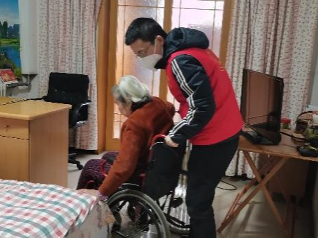 【疫情防控】尽锐出战护我城，，金百博先锋在行动 ——集团干手下沉一线系列（二）